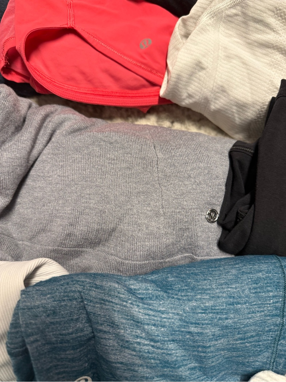 Lululemon Mixed Clothing Lot 11 Pieces Multiple Sizes Flawed Stains Pilling - Picture 4 of 15